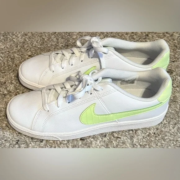 New Nike Women’s Court Royale Trainers White Volt Leather - Picture 1 of 7